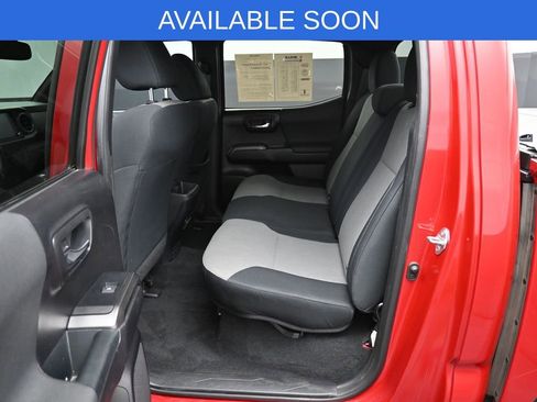 Used 2020 Toyota Tacoma TRD Off-Road image 27