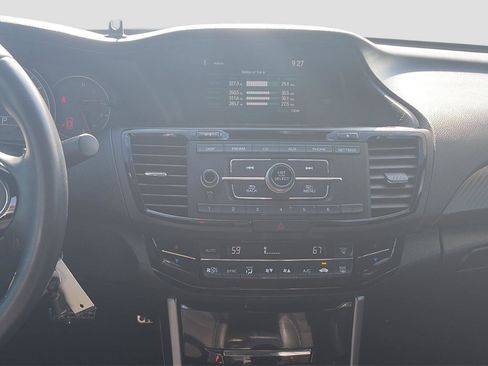 Used 2016 Honda Accord Sport image 17