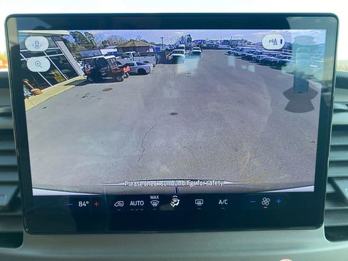 Used 2022 Ford Transit 350 XLT image 14