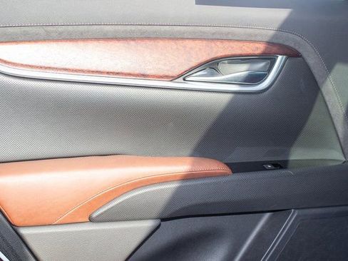 Used 2016 Cadillac XTS Luxury w/ Driver Awareness Package image 17