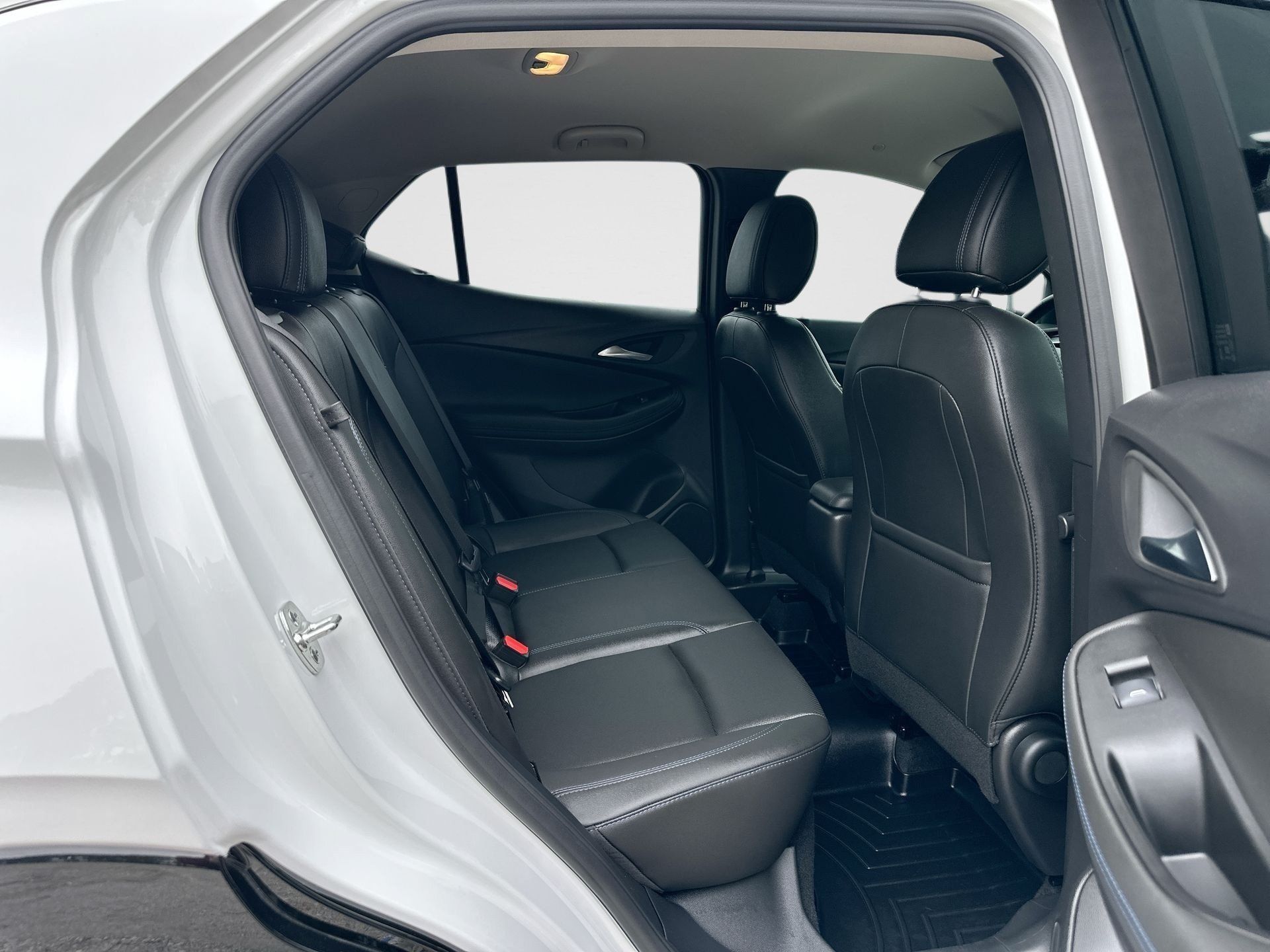 Certified 2025 Buick Encore GX Sport Touring w/ Advanced Technology Package FWD image 25