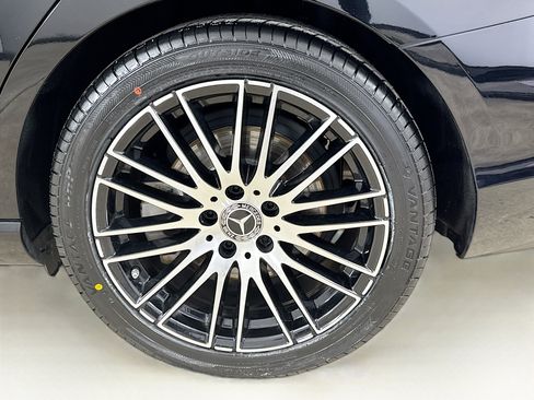 Used 2023 Mercedes-Benz C 300 C 300 image 31