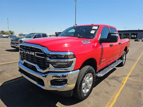 Used 2026 RAM 2500 Big Horn AWD/4WD image 1