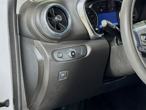 Used 2023 Chevrolet Blazer LT w/ Driver Confidence Package image 8