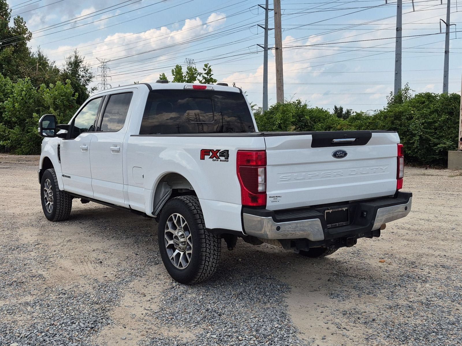 Used 2022 Ford F250 Lariat w/ Lariat Value Package AWD/4WD image 3