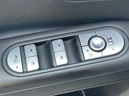 Used 2024 Hyundai Ioniq 5 SEL image 12