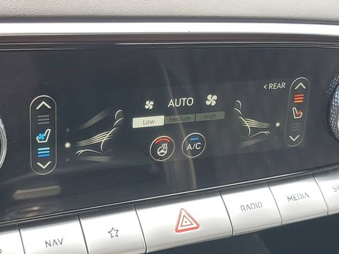 Used 2023 Genesis GV70 3.5T Sport w/ Sport Prestige Package AWD/4WD image 18