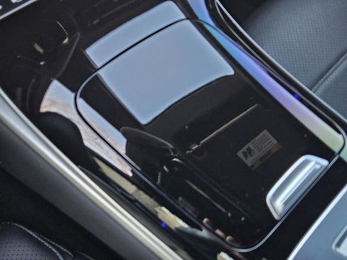 Certified 2025 Mercedes-Benz GLC 300 300 image 12