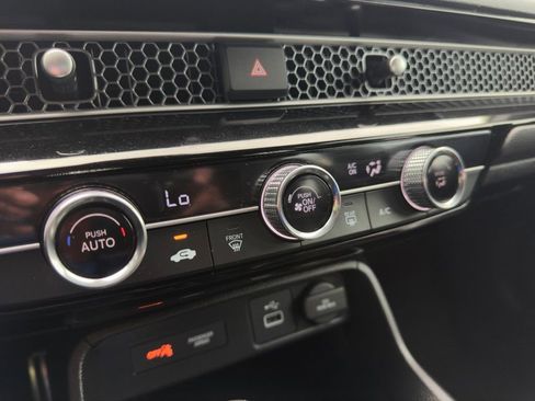 Used 2023 Honda Civic Sport image 19