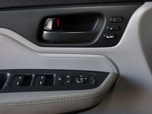 Used 2022 Honda Odyssey EX-L image 12