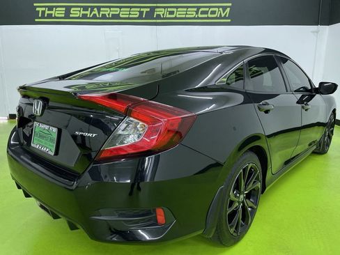 Used 2021 Honda Civic Sport image 10