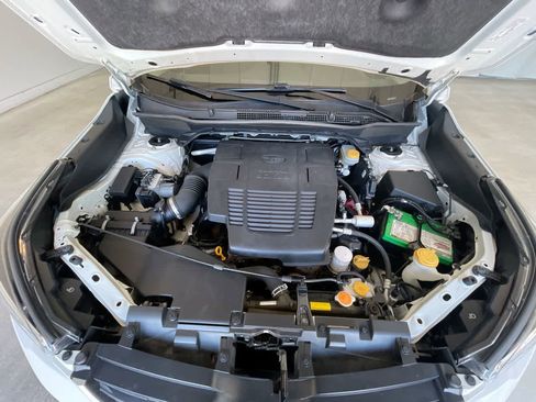 Used 2019 Subaru Forester Premium AWD/4WD image 25