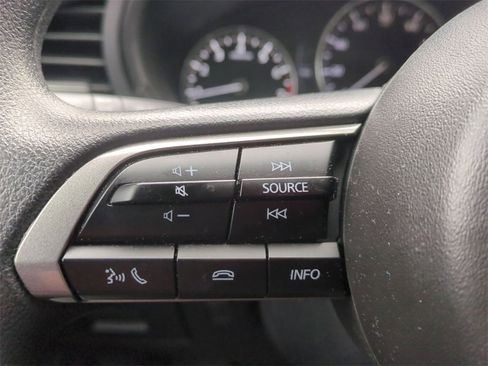 Certified 2025 MAZDA MAZDA3 s w/ Black Accent Package image 15