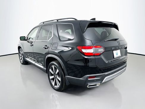 Certified 2024 Honda Pilot Elite image 7