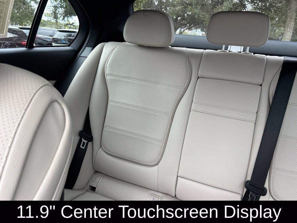 Used 2022 Mercedes-Benz C 300 Sedan image 12