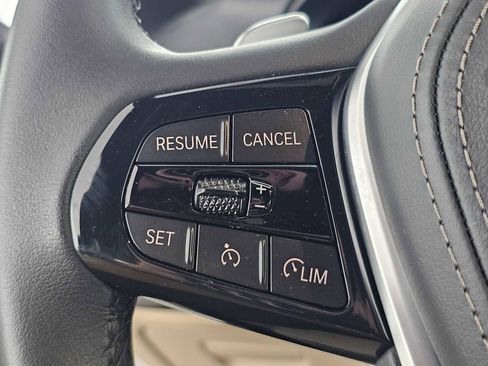 Used 2023 BMW 530e w/ Executive Package image 28