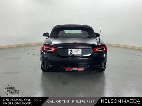 Used 2017 FIAT 124 Spider Abarth image 12