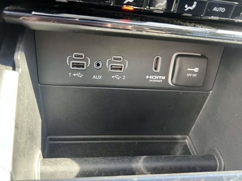 Used 2022 Jeep Grand Cherokee Limited 4xe w/ MOPAR Finishing Package image 33