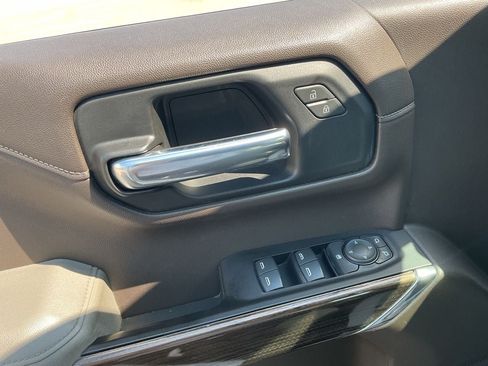 Used 2019 Chevrolet Silverado 1500 LT w/ Texas Edition RWD image 20