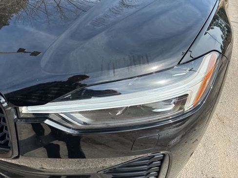 Used 2023 Volvo XC60 B5 Plus w/ Climate Package image 10