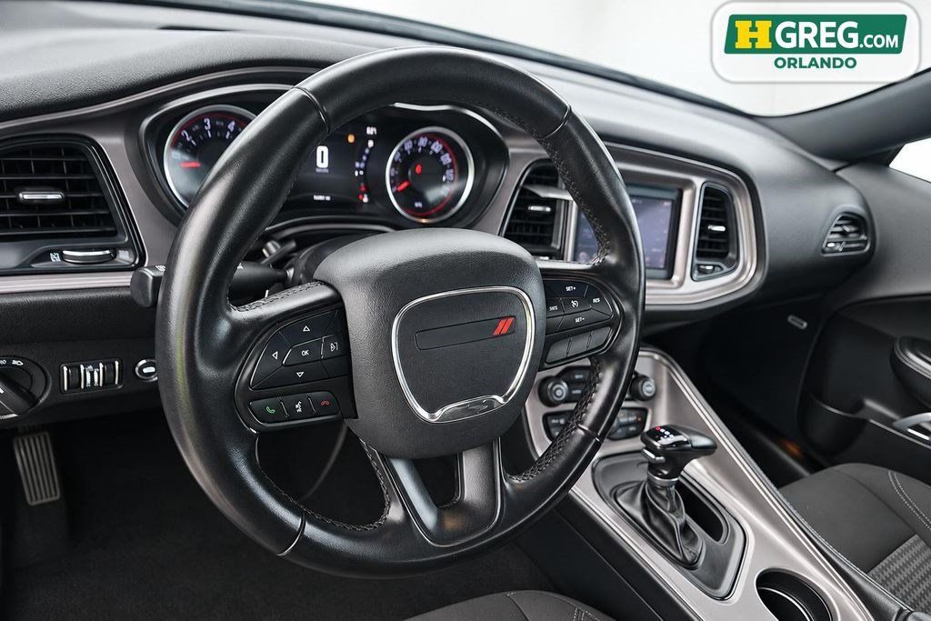 Used 2023 Dodge Challenger SXT RWD image 14