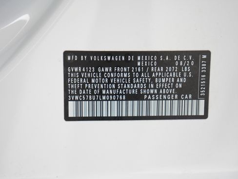 Used 2020 Volkswagen Jetta SE w/ SE Cold Weather Package image 26