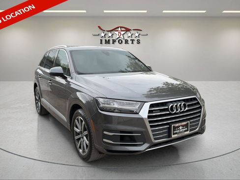Used 2019 Audi Q7 3.0T Premium w/ Cold Weather Package AWD/4WD image 1