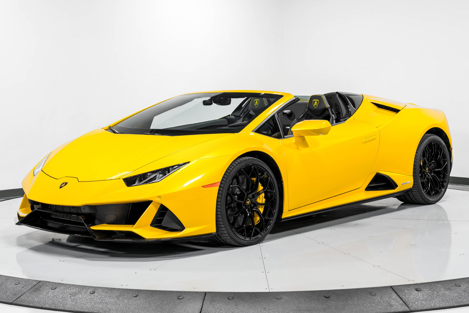 Used 2024 Lamborghini Huracan EVO AWD/4WD image 7