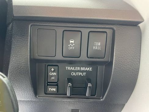 Used 2016 Toyota Tundra SR5 w/ TRD Off Road Package AWD/4WD image 25