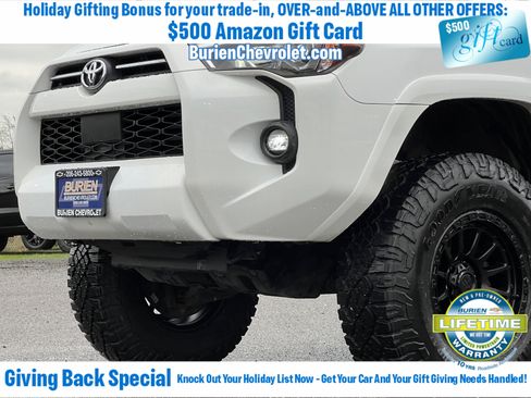 Used 2022 Toyota 4Runner SR5 image 37