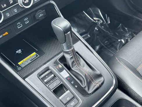 Used 2024 Honda CR-V Sport Touring image 18