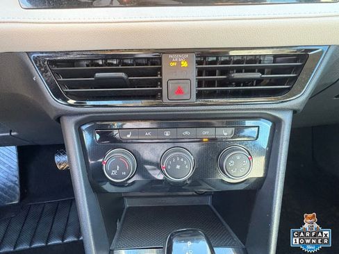 Used 2025 Volkswagen Taos S image 18