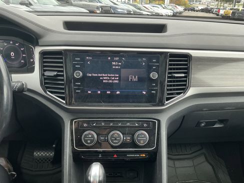 Used 2021 Volkswagen Atlas SEL image 21