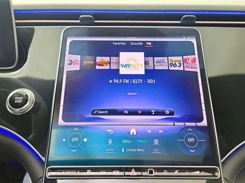 Used 2023 Mercedes-Benz EQE 500 4MATIC Sedan w/ Digital Light Package image 47