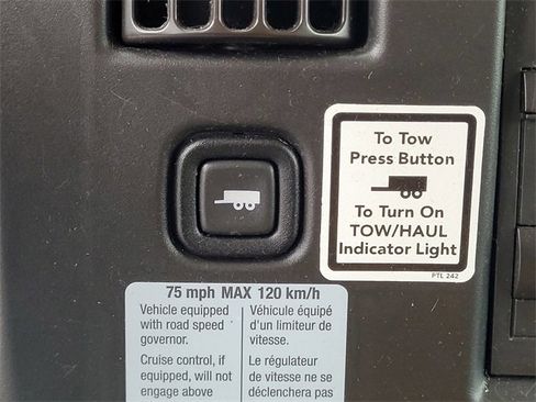 Used 2019 GMC Savana 3500 Extended w/ Driver Convenience Package image 13