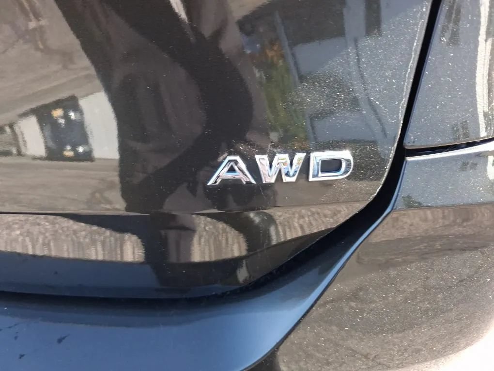 Used 2017 Nissan Rogue S AWD/4WD image 13
