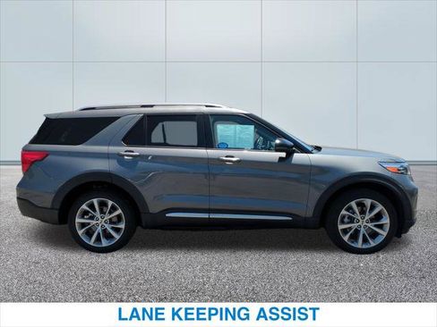 Used 2023 Ford Explorer Platinum w/ Technology Package AWD/4WD image 6