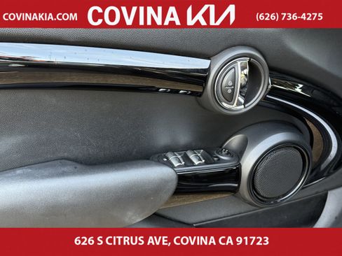 Used 2017 MINI Cooper S image 12