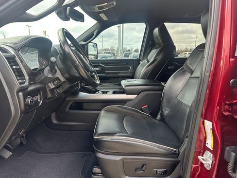 Used 2023 RAM 2500 Laramie w/ Night Edition image 9
