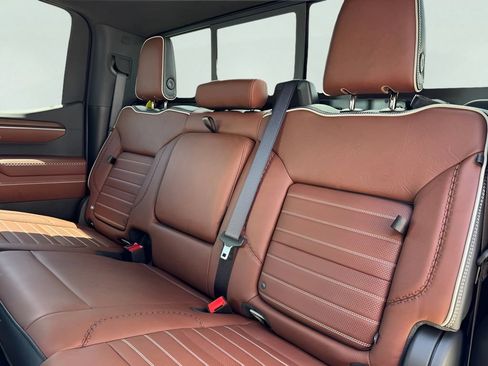 New 2026 GMC Sierra 1500 Denali Ultimate AWD/4WD image 13