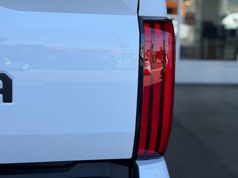New 2026 Toyota Tundra SR5 AWD/4WD image 12