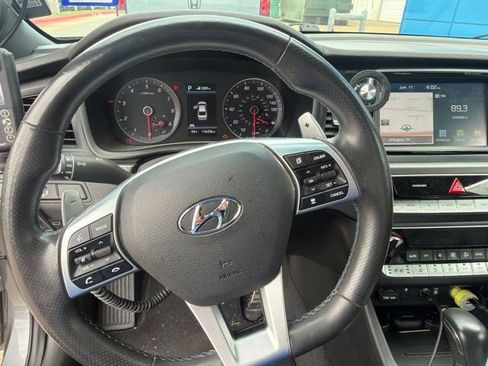 Used 2019 Hyundai Sonata Limited FWD image 15