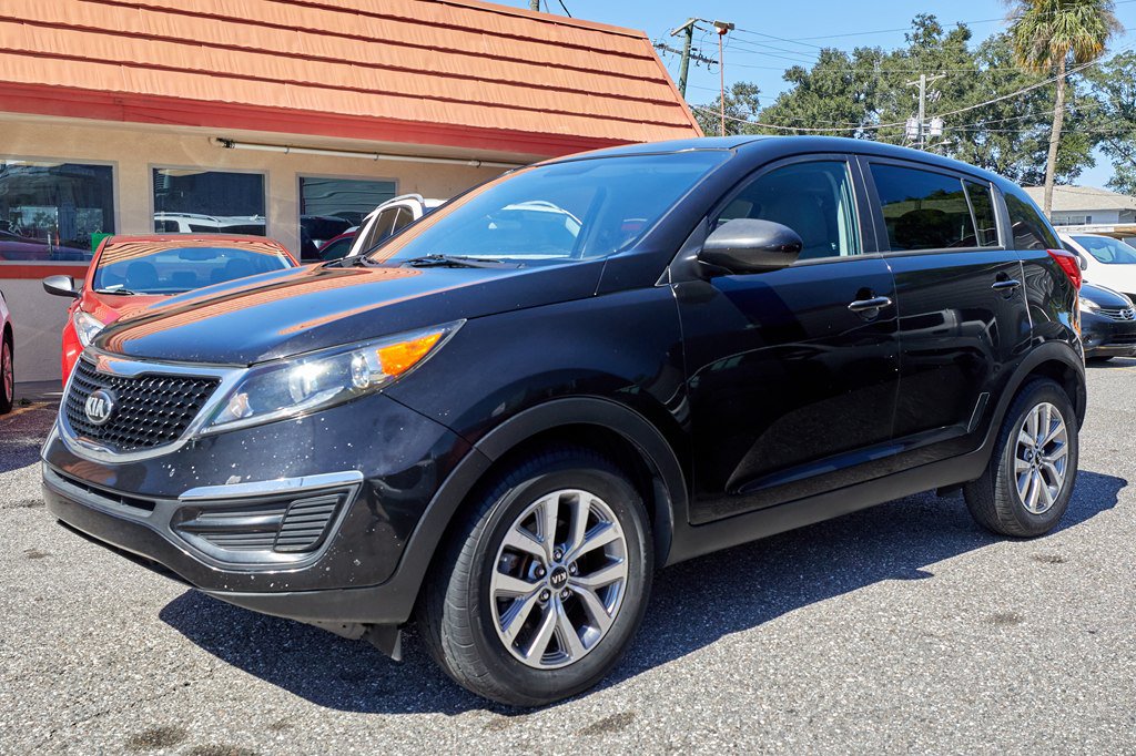 Used 2015 Kia Sportage LX FWD image 1