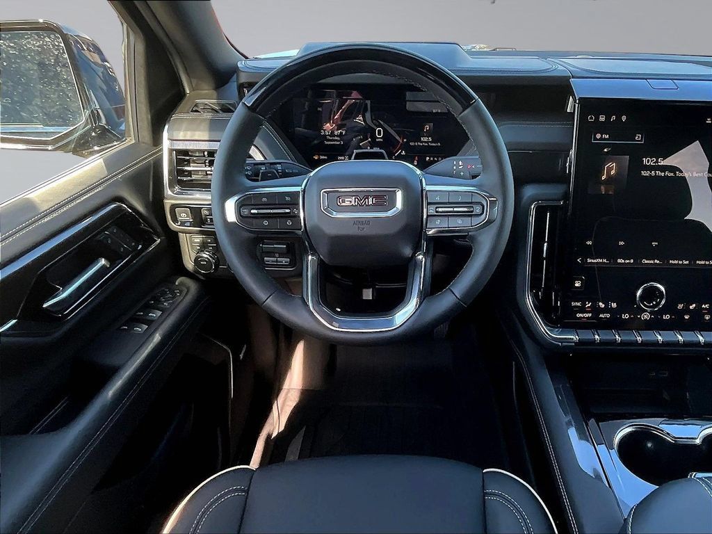New 2026 GMC Yukon XL Elevation w/ Elevation Premium Package AWD/4WD image 18