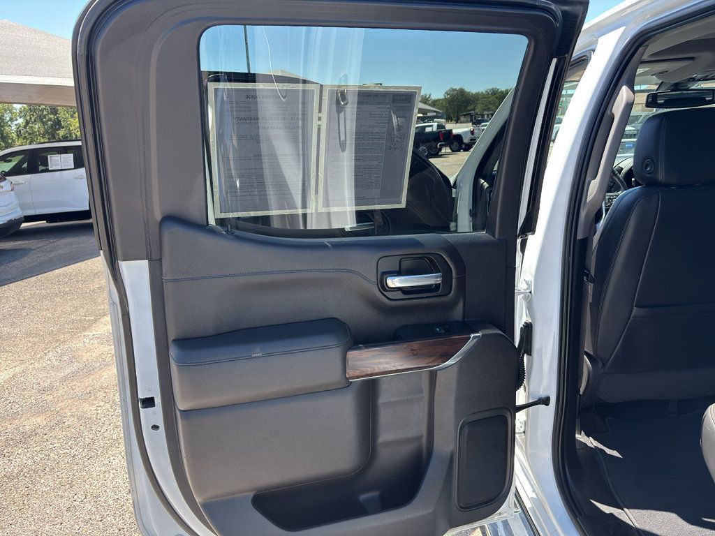 Certified 2022 GMC Sierra 1500 SLT AWD/4WD image 28