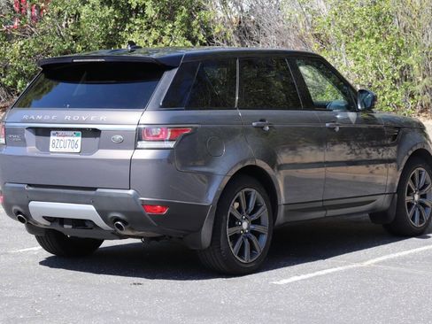 Used 2016 Land Rover Range Rover Sport HSE AWD/4WD image 9
