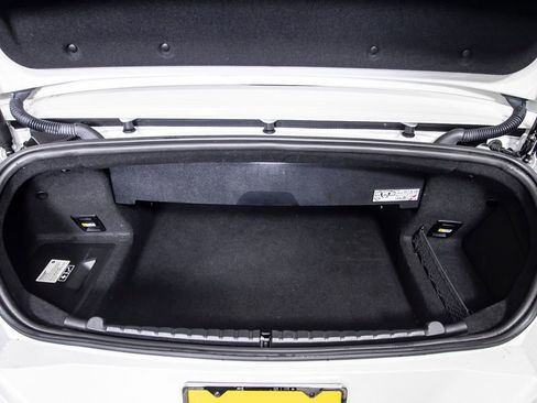 Used 2023 BMW M8 Competition image 9