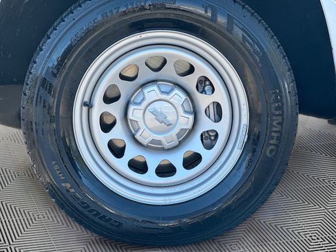 Used 2024 Chevrolet Colorado W/T image 27