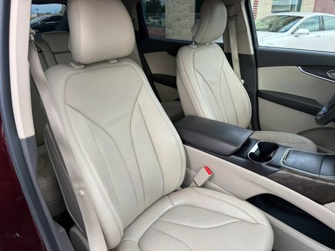 Used 2017 Lincoln MKX Reserve w/ Lincoln MKX Climate Package AWD/4WD image 37