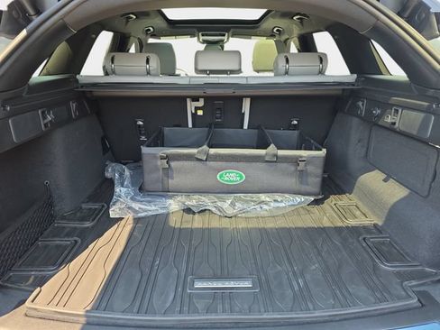 New 2026 Land Rover Range Rover Velar S AWD/4WD image 10